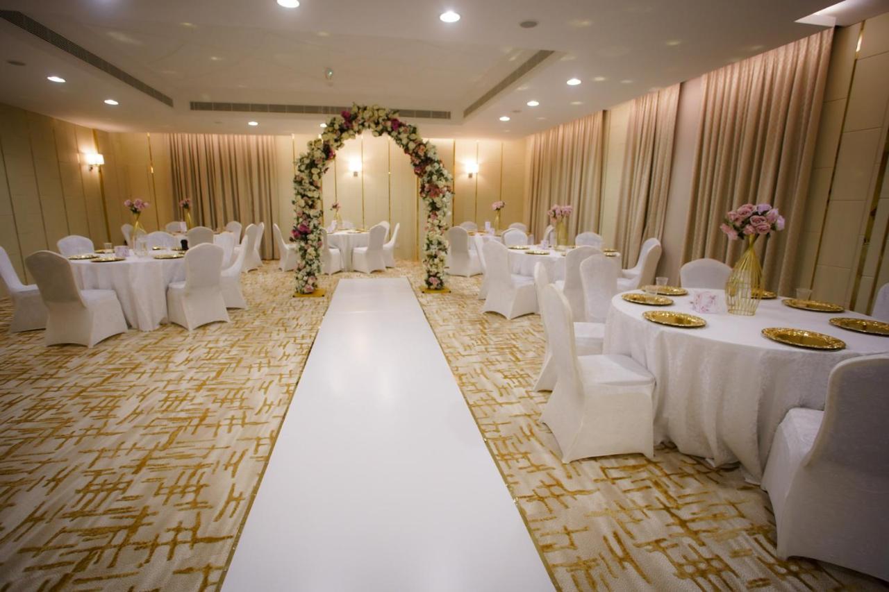 Sama Muscat Hotel Al Khawd Exteriör bild
