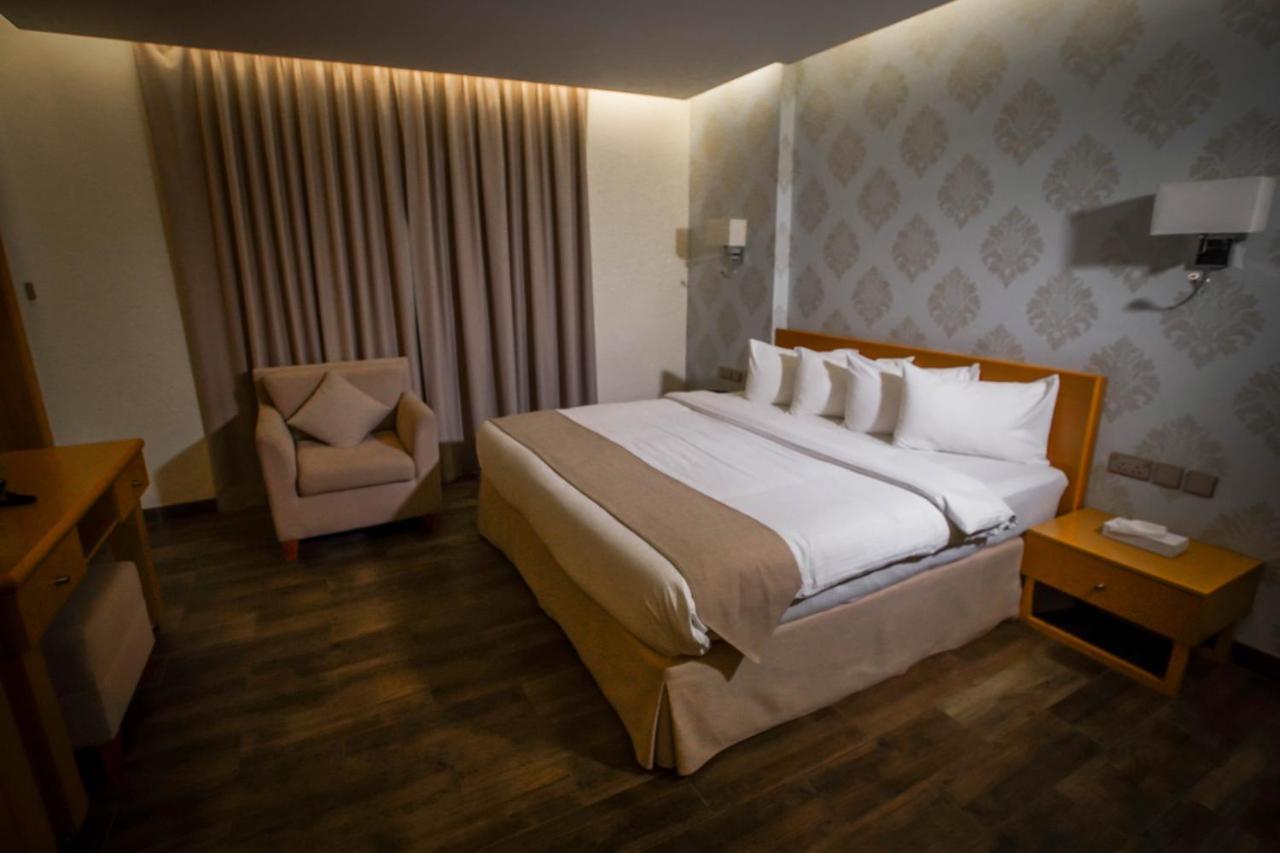 Sama Muscat Hotel Al Khawd Exteriör bild