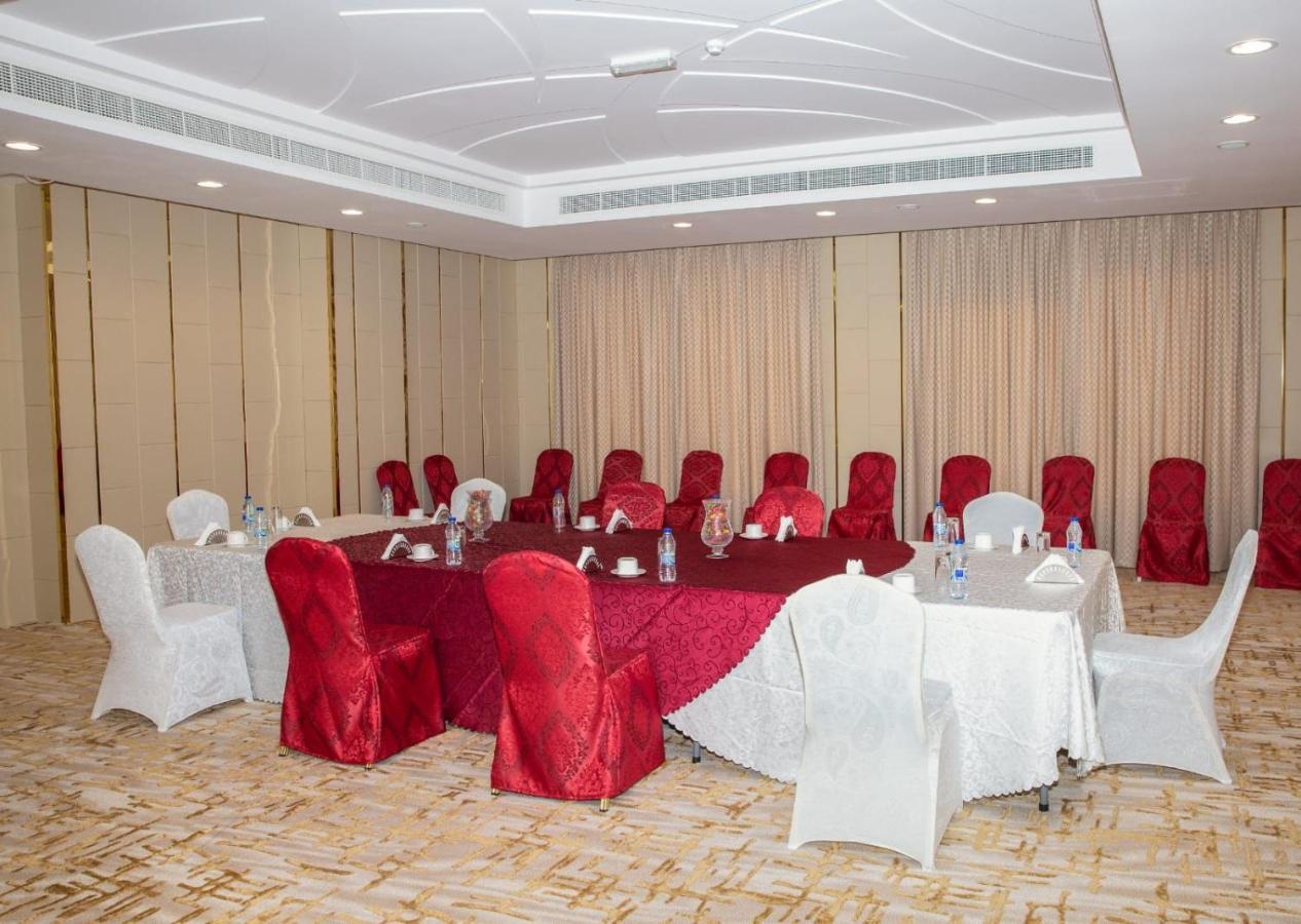 Sama Muscat Hotel Al Khawd Exteriör bild